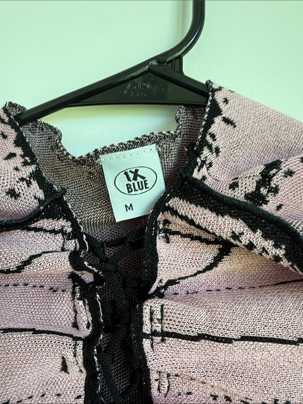 1Xblue exclusive pink butterfly cardigan - Picture 7 of 9